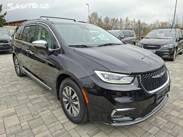 Chrysler Pacifica